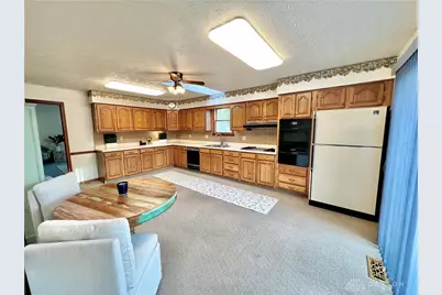 20 W Walnut Street, Phillipsburg, OH 45354 - Photo 11