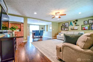 4674 Nowak Ave, Huber Heights, OH 45424 - Photo 9