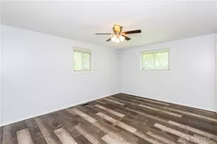 6255 Constitution Dr, Harrison Twp, OH 45415 - Photo 9