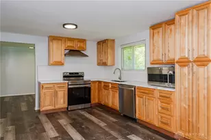 6255 Constitution Dr, Harrison Twp, OH 45415 - Photo 19