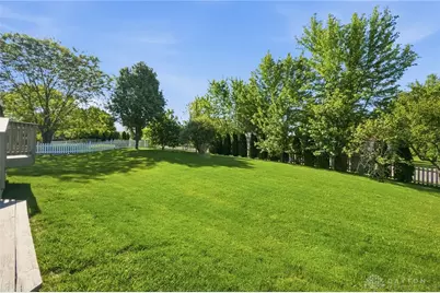 2266 Charleston Way, Beavercreek, OH 45431 - Photo 51