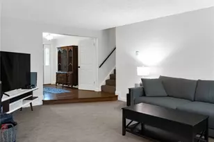 8509 Garnet Dr, Washington Twp, OH 45458 - Photo 9