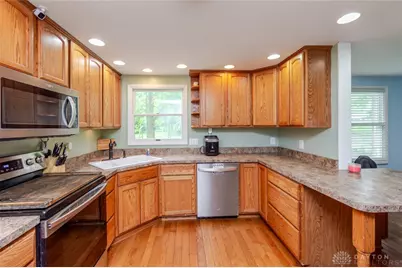 2543 Coldsprings Drive, Beavercreek, OH 45434 - Photo 9