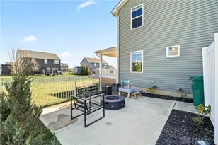 2102 Creswell Dr, Beavercreek Twp, OH 45434 - Photo 33