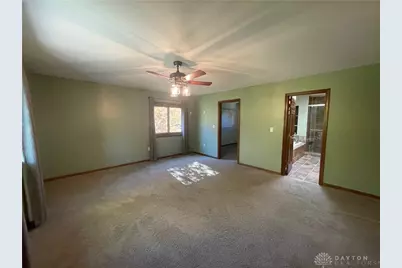 5037 Mud Run Road, Bath Twp, OH 45387 - Photo 5