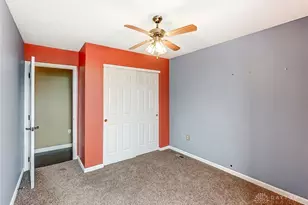 2327 Polo Park Dr, Dayton, OH 45439 - Photo 25