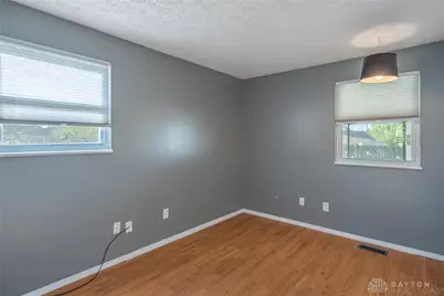 7718 Redbank Lane, Huber Heights, OH 45424 - Photo 15