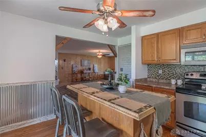 7718 Redbank Lane, Huber Heights, OH 45424 - Photo 9