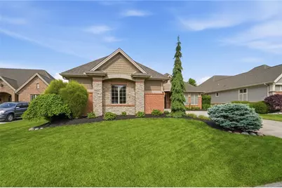 1439 Champions Way, Beavercreek Twp, OH 45385 - Photo 3