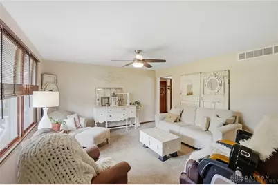 1589 Bending Tree Drive, New Carlisle, OH 45344 - Photo 13