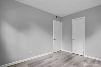 245 E Beechwood Avenue, Dayton, OH 45405 - Photo 9