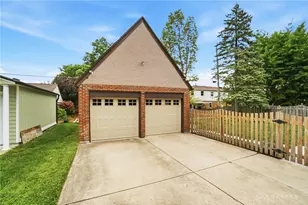 317 E Dixon Ave, Oakwood, OH 45419 - Photo 63
