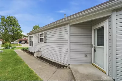 2068 Sheriton Court, Loveland, OH 45140 - Photo 3