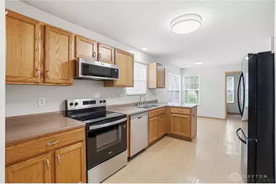2068 Sheriton Court, Loveland, OH 45140 - Photo 9