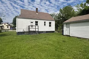 1966 Peach Tree Ave, Dayton, OH 45406 - Photo 3