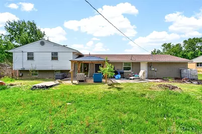 6608 Stranwood Drive, Englewood, OH 45322 - Photo 33