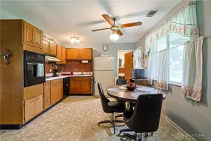 5718 Woodmore Dr, Dayton, OH 45414 - Photo 11