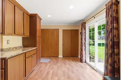 4900 Shady Hill Lane, Kettering, OH 45429 - Photo 15