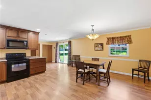 4900 Shady Hill Ln, Kettering, OH 45429 - Photo 9