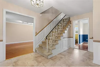 2196 Red Rock Drive, Beavercreek, OH 45431 - Photo 9