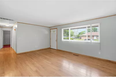 4642 Knobhill Drive, Huber Heights, OH 45424 - Photo 7