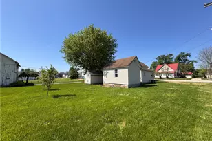 408 N Main St, West Manchester, OH 45382 - Photo 17
