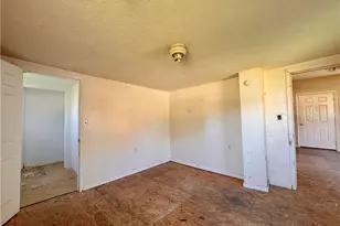 408 N Main St, West Manchester, OH 45382 - Photo 11