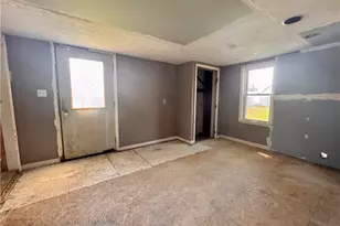 408 N Main St, West Manchester, OH 45382 - Photo 13