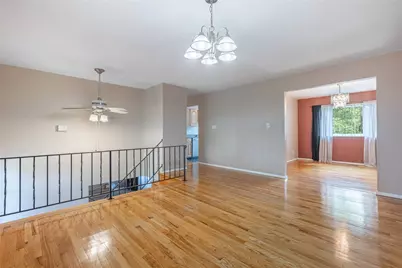 812 Twin Oaks Drive, Riverside, OH 45431 - Photo 3
