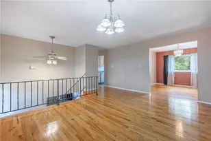 812 Twin Oaks Dr, Riverside, OH 45431 - Photo 3