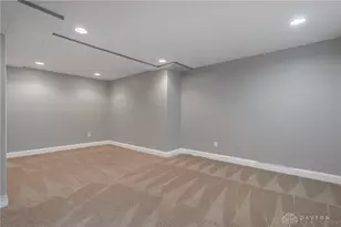 467 W Rahn Rd, Washington Twp, OH 45429 - Photo 27