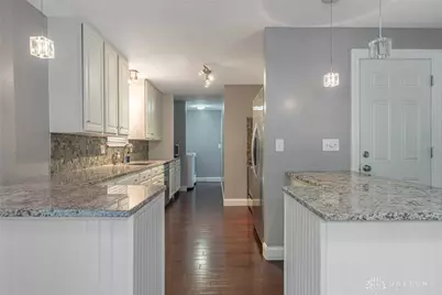 467 W Rahn Road, Washington Twp, OH 45429 - Photo 9