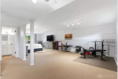 8916 Paragon Road, Centerville, OH 45458 - Photo 25