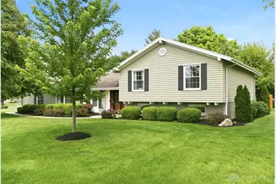 8916 Paragon Road, Centerville, OH 45458 - Photo 1