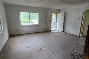 1343 Cory Dr, Dayton, OH 45406 - Photo 5