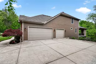 7116 Copperwood Ct, Springboro, OH 45066 - Photo 5