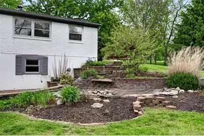 2324 Ivy Crest Drive, Bellbrook, OH 45305 - Photo 61