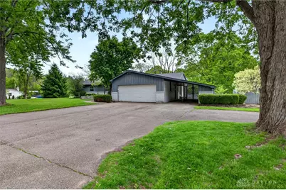 2324 Ivy Crest Drive, Bellbrook, OH 45305 - Photo 3