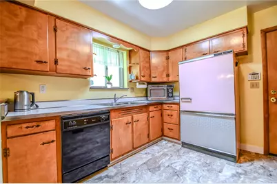 1404 Pinecrest Drive, Dayton, OH 45414 - Photo 15