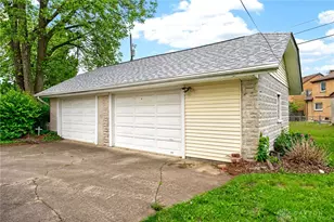 37 Hawthorne Dr, Fairborn, OH 45324 - Photo 45