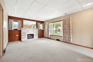 37 Hawthorne Dr, Fairborn, OH 45324 - Photo 13