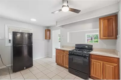 8741 Neptune Drive, Springfield Township, OH 45231 - Photo 11