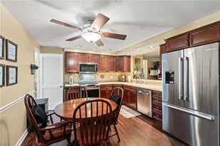 7147 Chadbourne Dr, Huber Heights, OH 45424 - Photo 11