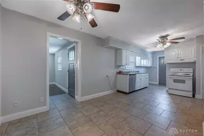 2580 N Aragon Avenue, Kettering, OH 45420 - Photo 5