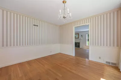 212 Grandon Road, Oakwood, OH 45419 - Photo 9