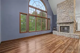 4445 Pinehill Dr, Dayton, OH 45424 - Photo 11