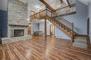 4445 Pinehill Dr, Dayton, OH 45424 - Photo 3