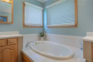 1668 Lago Mar Dr, Washington Twp, OH 45458 - Photo 23