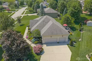 1668 Lago Mar Dr, Washington Twp, OH 45458 - Photo 33
