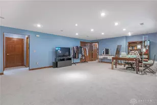 1668 Lago Mar Dr, Washington Twp, OH 45458 - Photo 25
